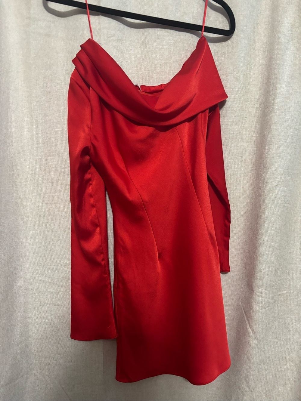 South Moon Under Scarlet One-Shoulder Mini Dress - Picture 7 of 10